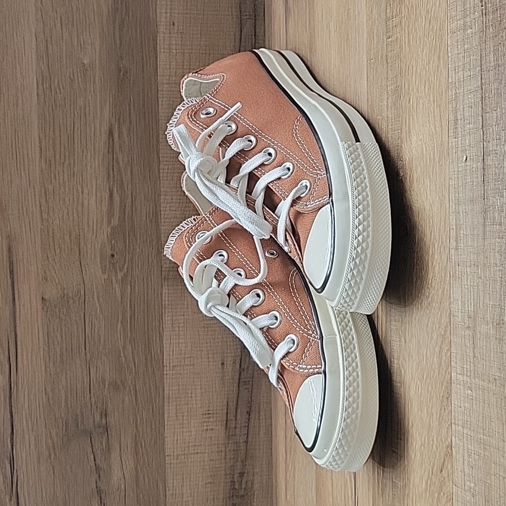 Converse shoes Brand new.